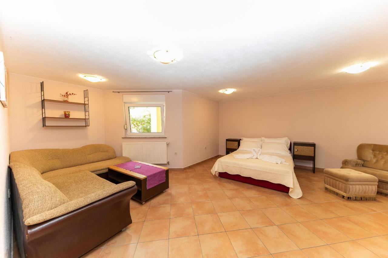 Apartamento Artan *