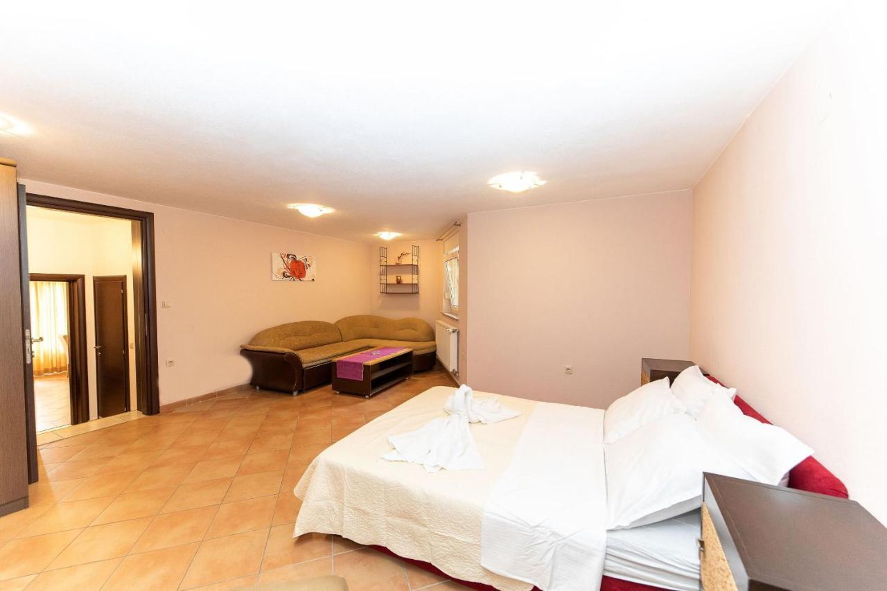 Artan Apartamento