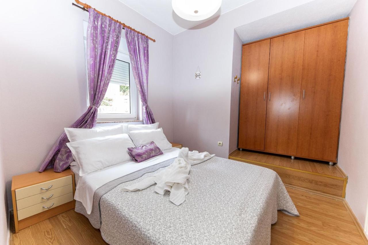 Artan Apartamento