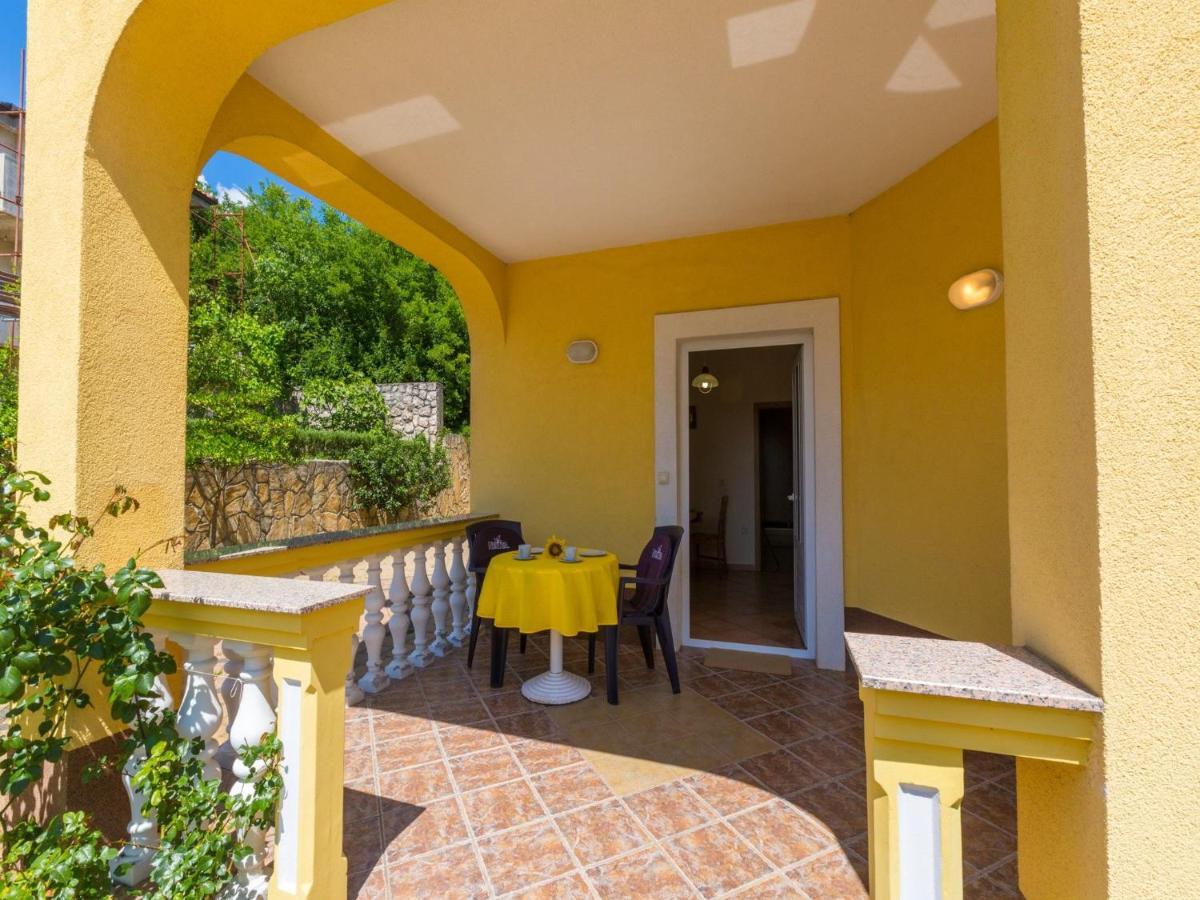Artan Apartamento